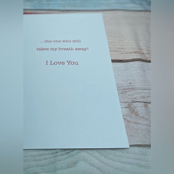 ❤️🥰❤️ NEW Valentine’s Day Cards to My Husband, My Guy, The Man I Love NWT En… - Picture 3 of 9